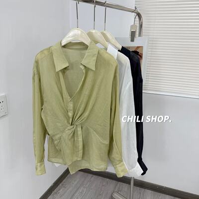 【英英Chili】气质简约欧货扭结设计师款V领苎麻衬衣Y 06.18
