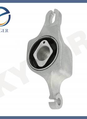 适用于奔驰W166W292右前下摆臂胶套 A1663300243 汽配