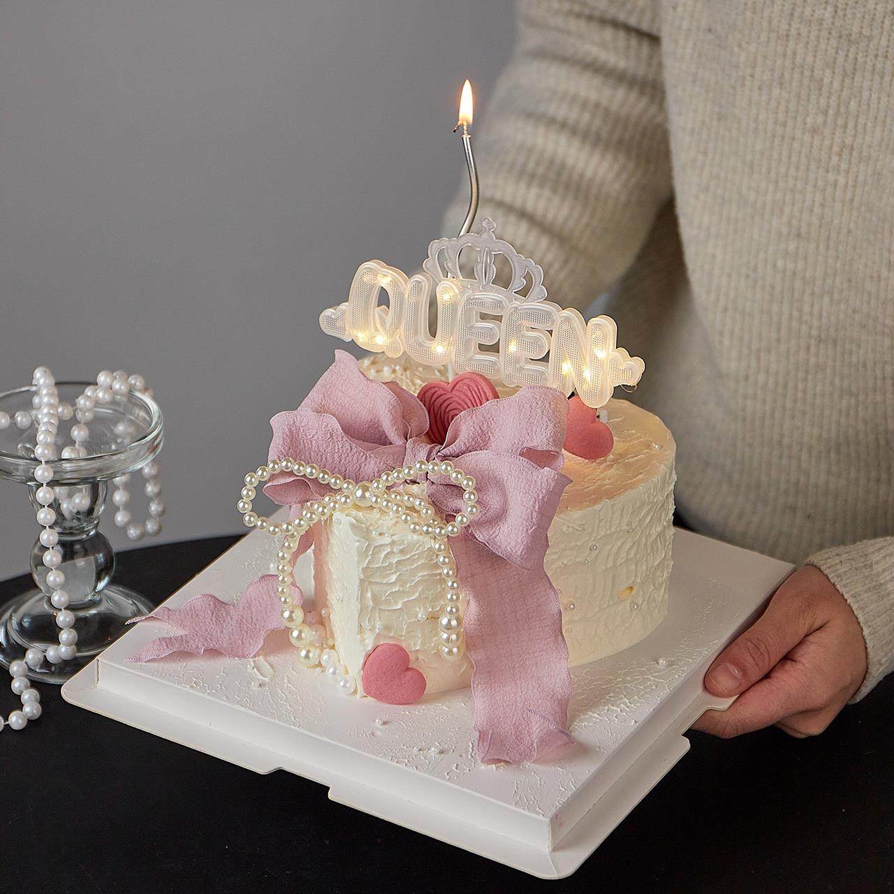 2025女神节蛋糕装饰发光灯Queen