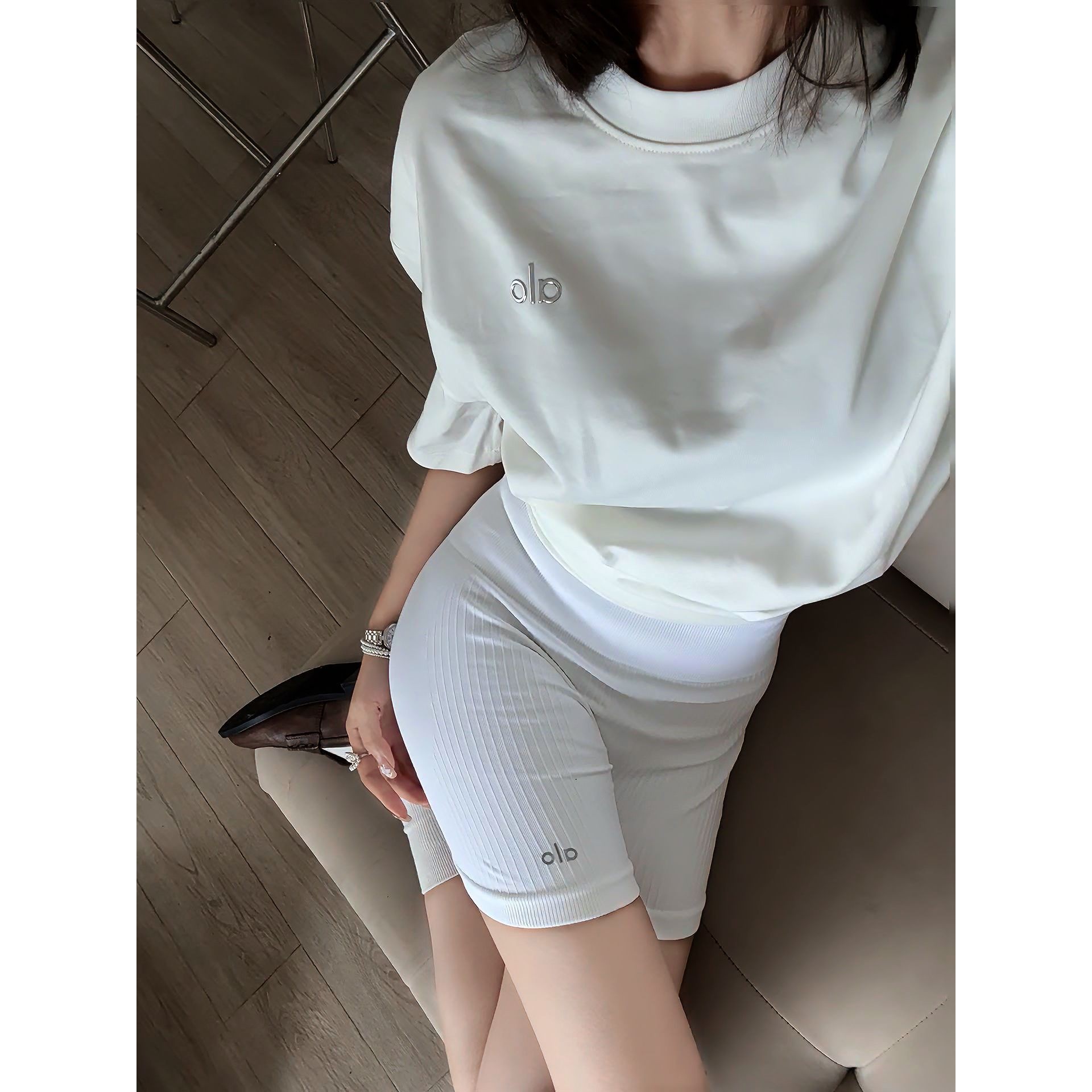 2025Alo短袖大版t恤女年夏季新款欧货宽松遮臀中长款下衣失踪上衣