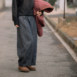 封面是花 亚麻棉 色织间色 仿牛仔风格  加绒里 长裤