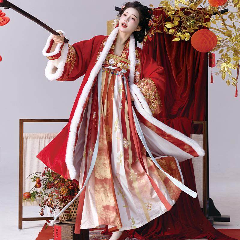 五号工坊原创汉服【雪花】唐制齐胸加绒可爱刺绣改良国风拜年服冬,女装/女士精品,汉服套装,淘宝优惠券,粉丝福利购,淘宝优惠卷