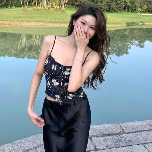 法式黑色蝴蝶碎花吊带裙