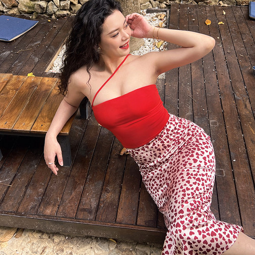 法式复古红色吊带背心女