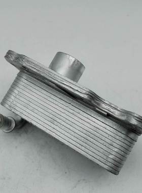 LR075630/LR073678/G4D3-6A642-BB,机油冷却器散热器油冷器