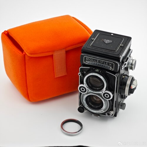 禄来 Rolleiflex 3.5F 使用痕迹明显镜头有斑点具体如图 功能正常