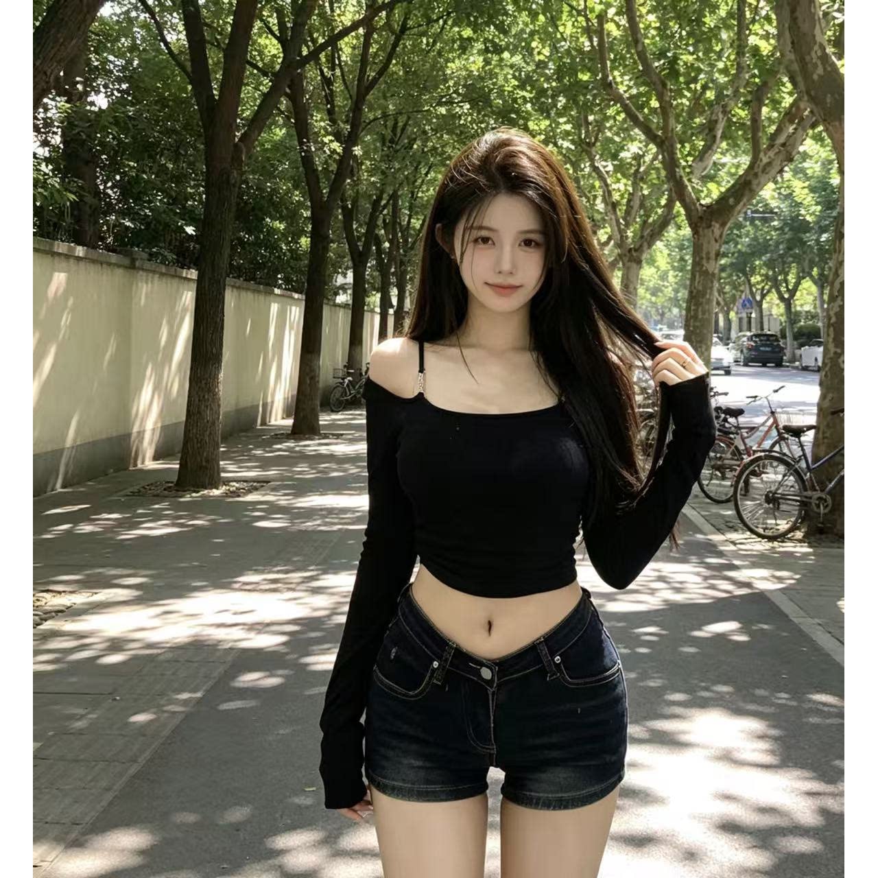低腰V型性感丰胯牛仔短裤2025夏季新款收腰提臀显瘦显腿长热裤子