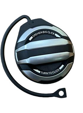 971044261全新适用于保时捷卡宴718帕拉梅拉MACAN981燃油箱盖车身