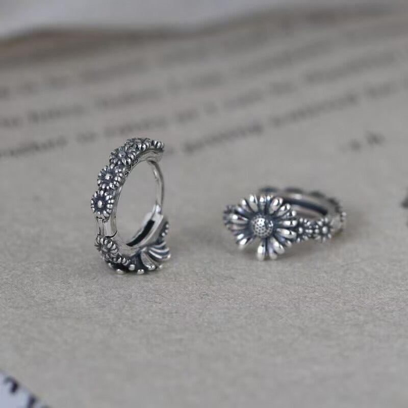 S925纯银复古风小众设计雏菊耳圈男女款时尚太阳花耳扣时尚银耳环,饰品/流行首饰/时尚饰品新,银饰耳饰,淘宝优惠券,粉丝福利购,淘宝优惠卷
