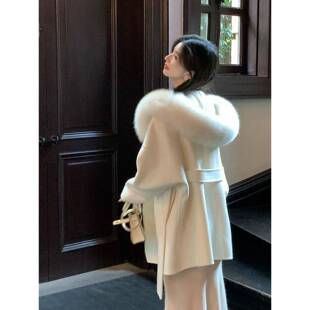 白色双面羊绒斗篷大衣女2025春秋新款高级感连帽狐狸毛羊毛呢外套
