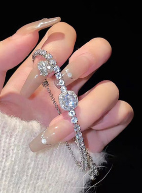 钛钢不掉色精致超闪满钻锆石手链轻奢小众高级感手环个性简约抽拉