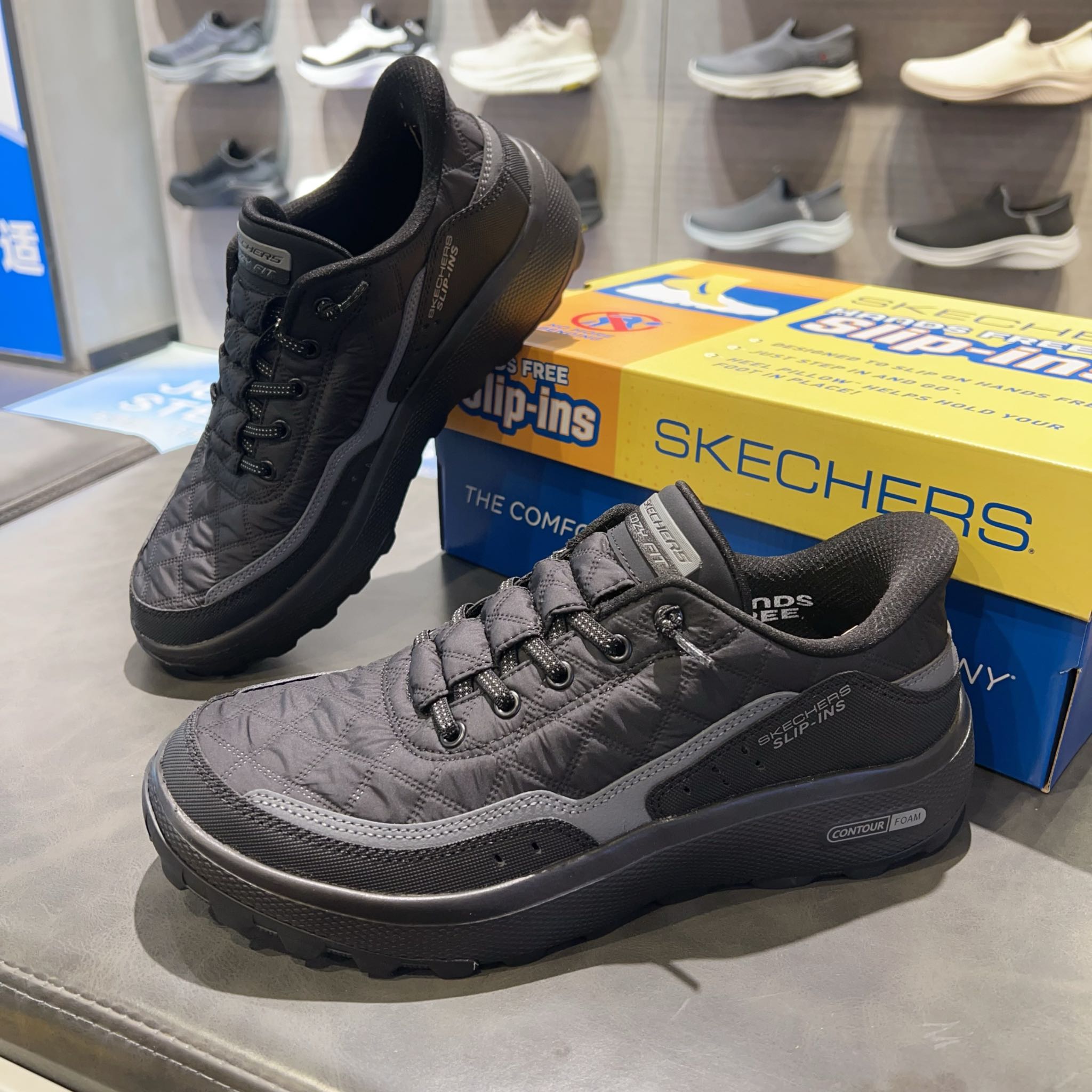 SKECHERS斯凯奇男子闪穿简约休闲鞋237664-BKCC
