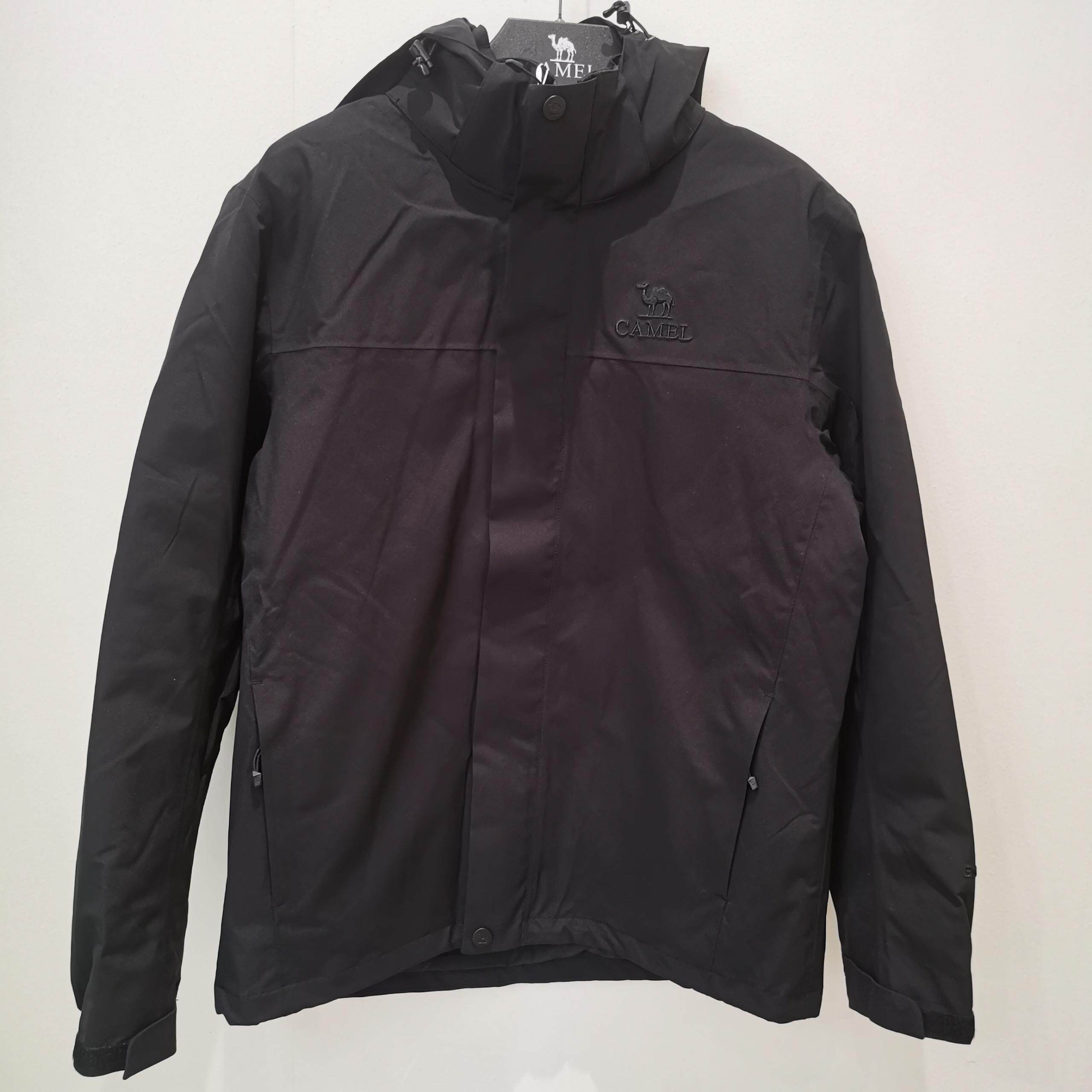 Camel/骆驼男款三合一冲锋衣H15WA45169