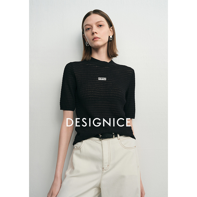 迪赛尼斯气质正肩修身显瘦中袖针织衫女