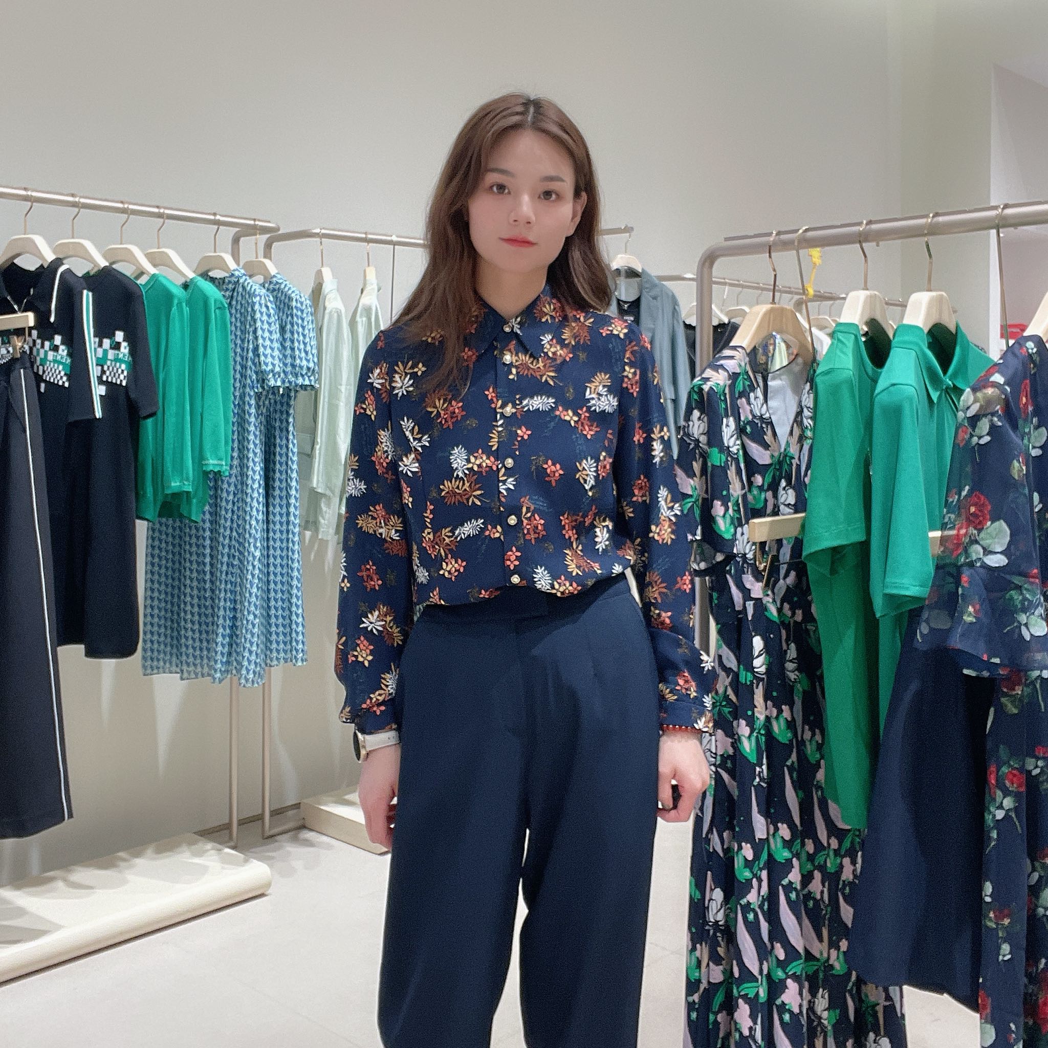 玖姿女士简约时尚长袖上衣JWEQ60126