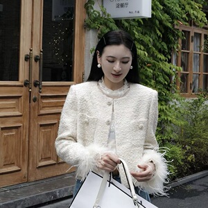 MOFAN25外套MBW581100