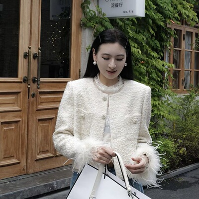 MOFAN25外套MBW581100