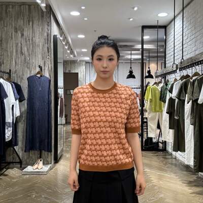 LanaFaY女士简约时尚针织衫L4Q810