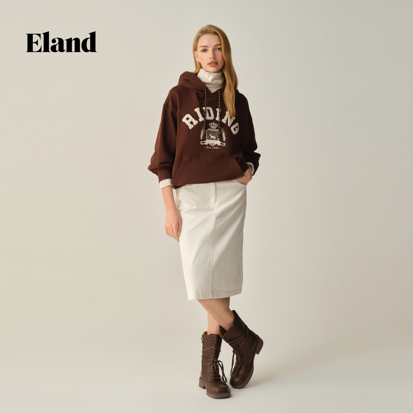 Eland卫衣女宽松连帽运动休闲上衣2025冬季EEMTF4TE02