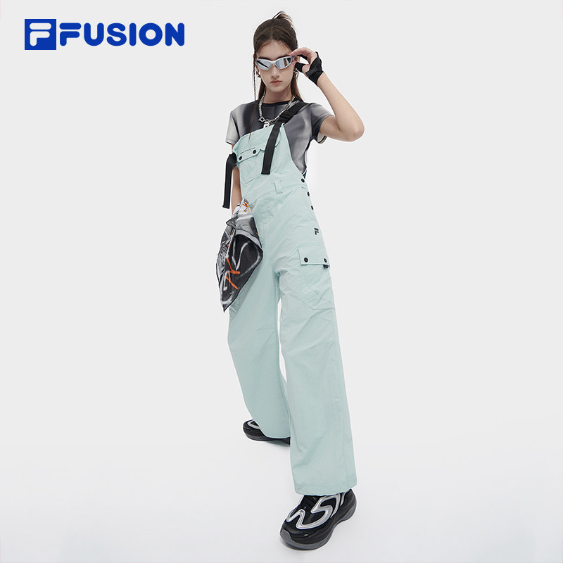 FILA FUSION斐乐潮牌梭织女裤背带裤女夏季宽松工装裤T11W421303B
