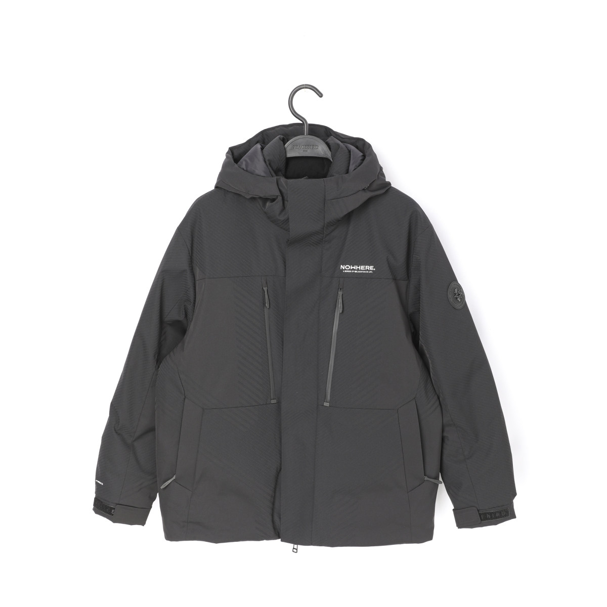 太平鸟男士简约时尚羽绒服B2ACE4605