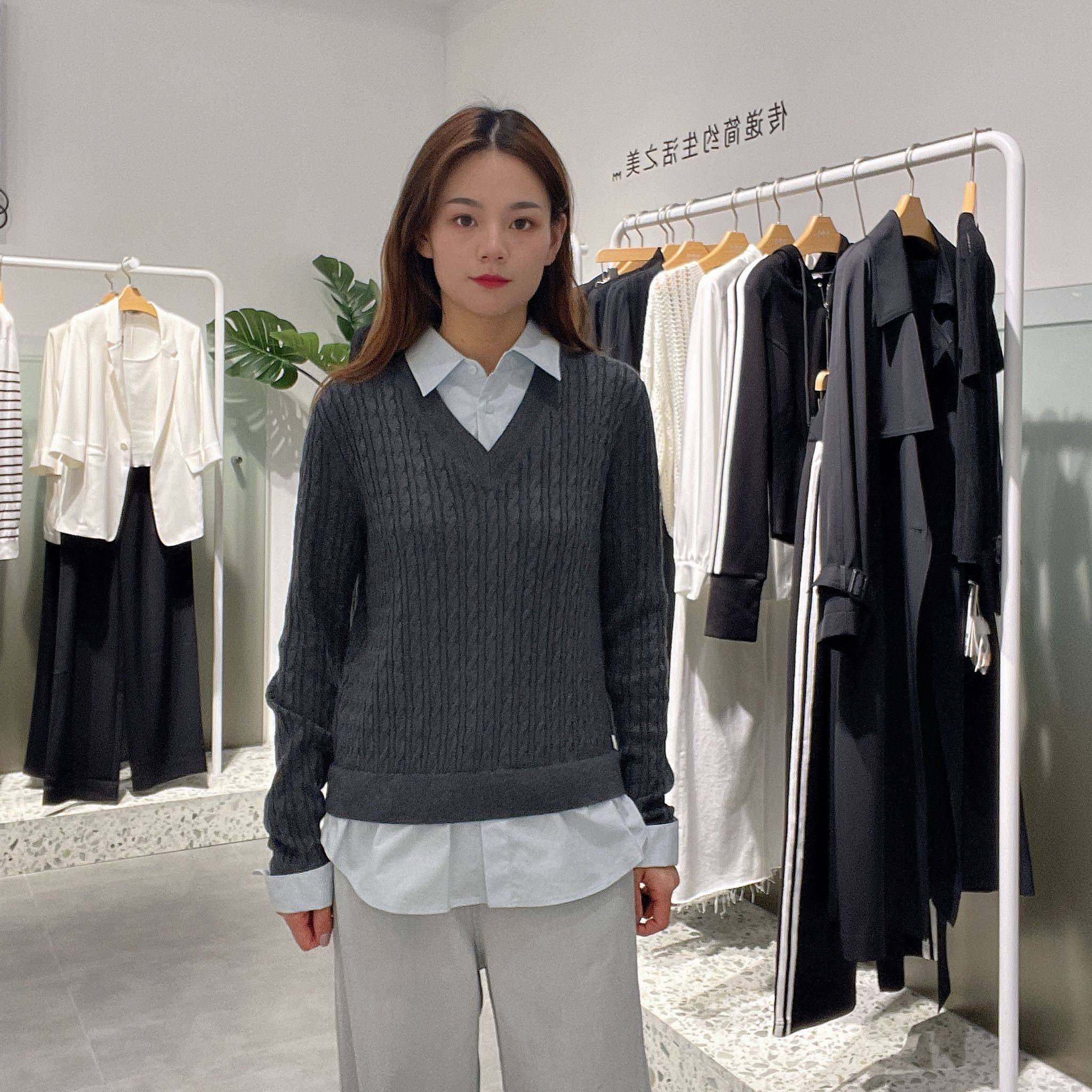 麦檬 女士简约时尚针织衫5F8233131图片