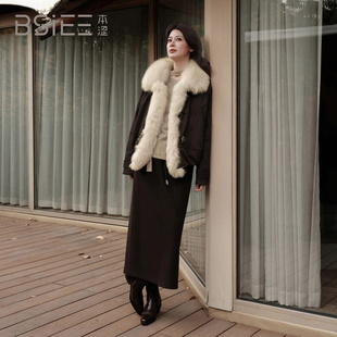 BSiEE本涩 短款时尚 羽绒服