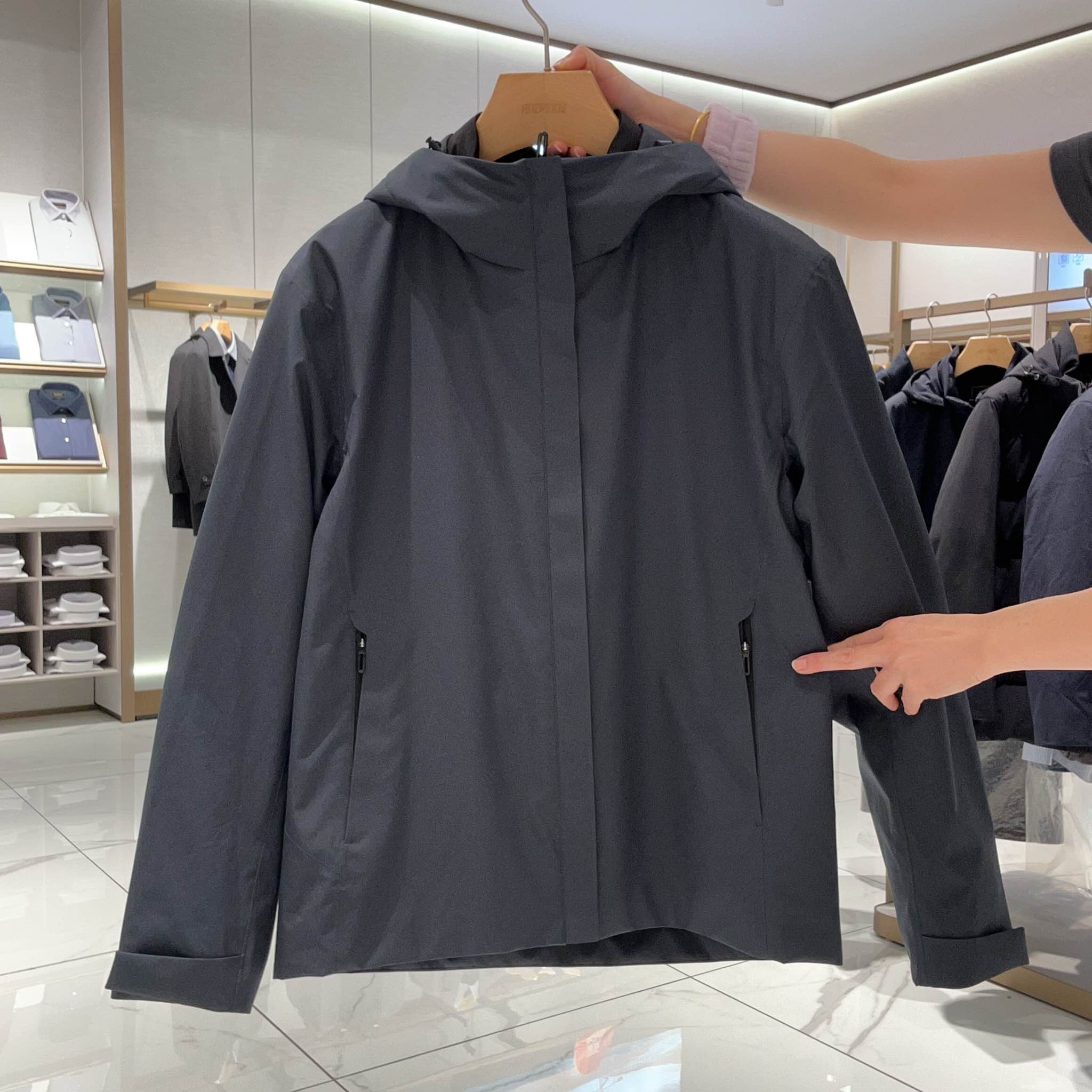 雅戈尔男士时尚休闲羽绒服YSYD435723PMA