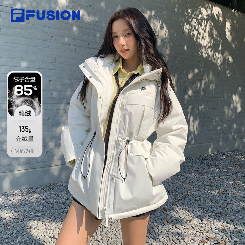 FILA FUSION斐乐潮牌女子中长款2025冬季收腰保暖外套T11W545905B