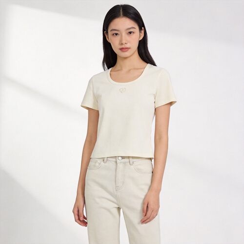 Teenie Weenie夏季米白爱心U领短袖T恤女TTRA26M504Z
