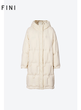 诗凡黎 羽绒服 3EA980711