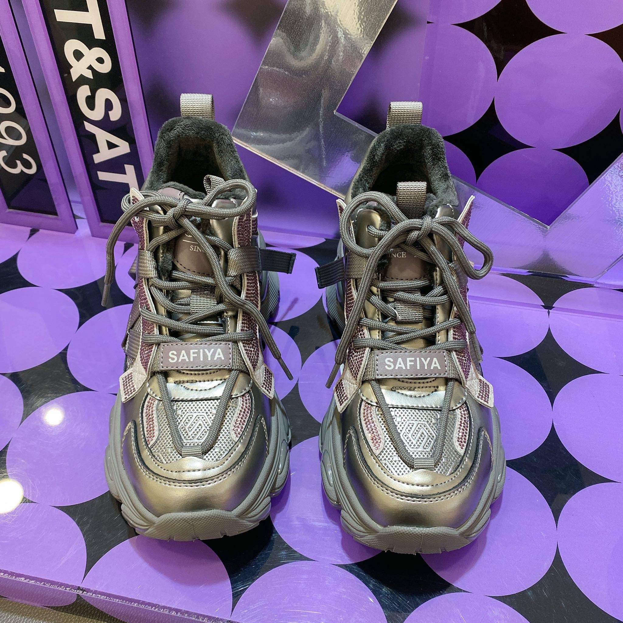 索菲亚女士简约时尚鞋SF44112401,女鞋,时尚休闲鞋,淘宝优惠券,粉丝福利购,淘宝优惠卷