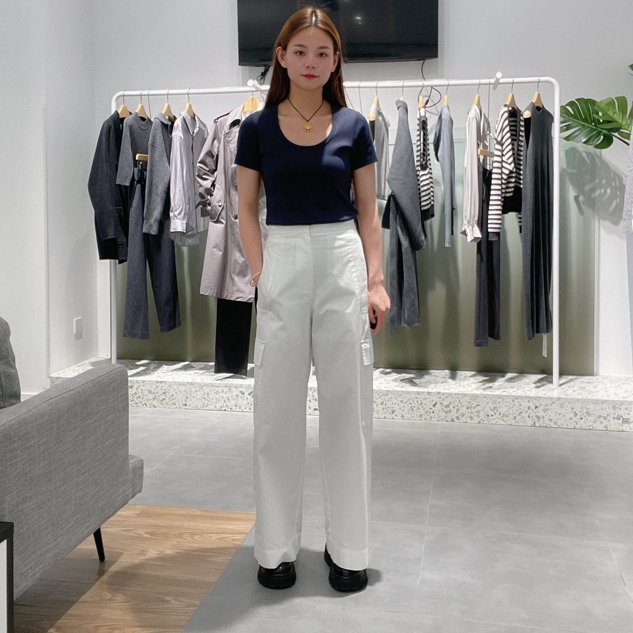 麦檬 女士简约时尚裤子5F2250191图片