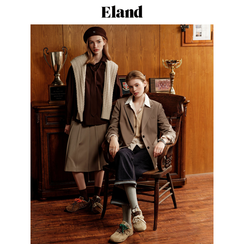 Eland衬衫女简约风柔软宽松通勤上衣秋季EEYWE49M02