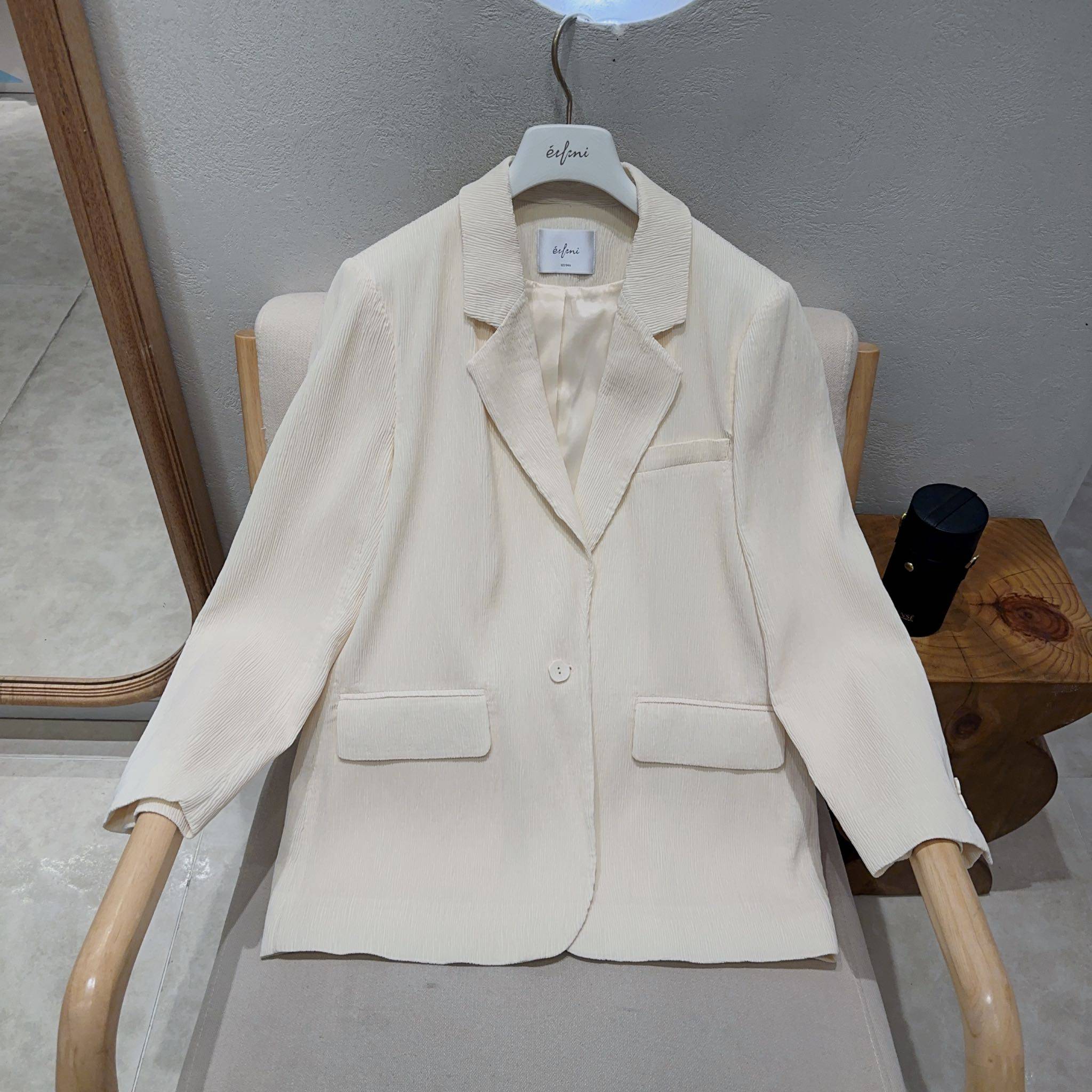 伊芙丽 女士休闲简约西服外套1E8211281