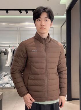 太平鸟男士简约时尚羽绒服B2ACE440E