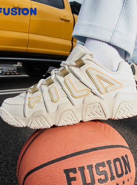 FILA FUSION斐乐潮牌女鞋复古2024冬情侣面包鞋运动鞋T12W443215F