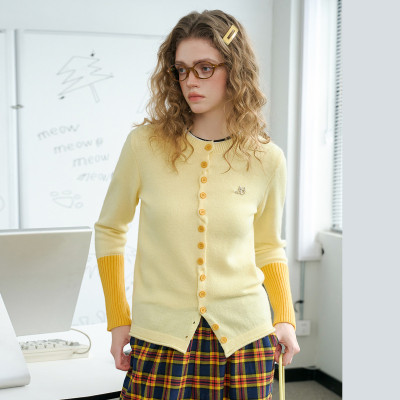 a02女士针织毛衫