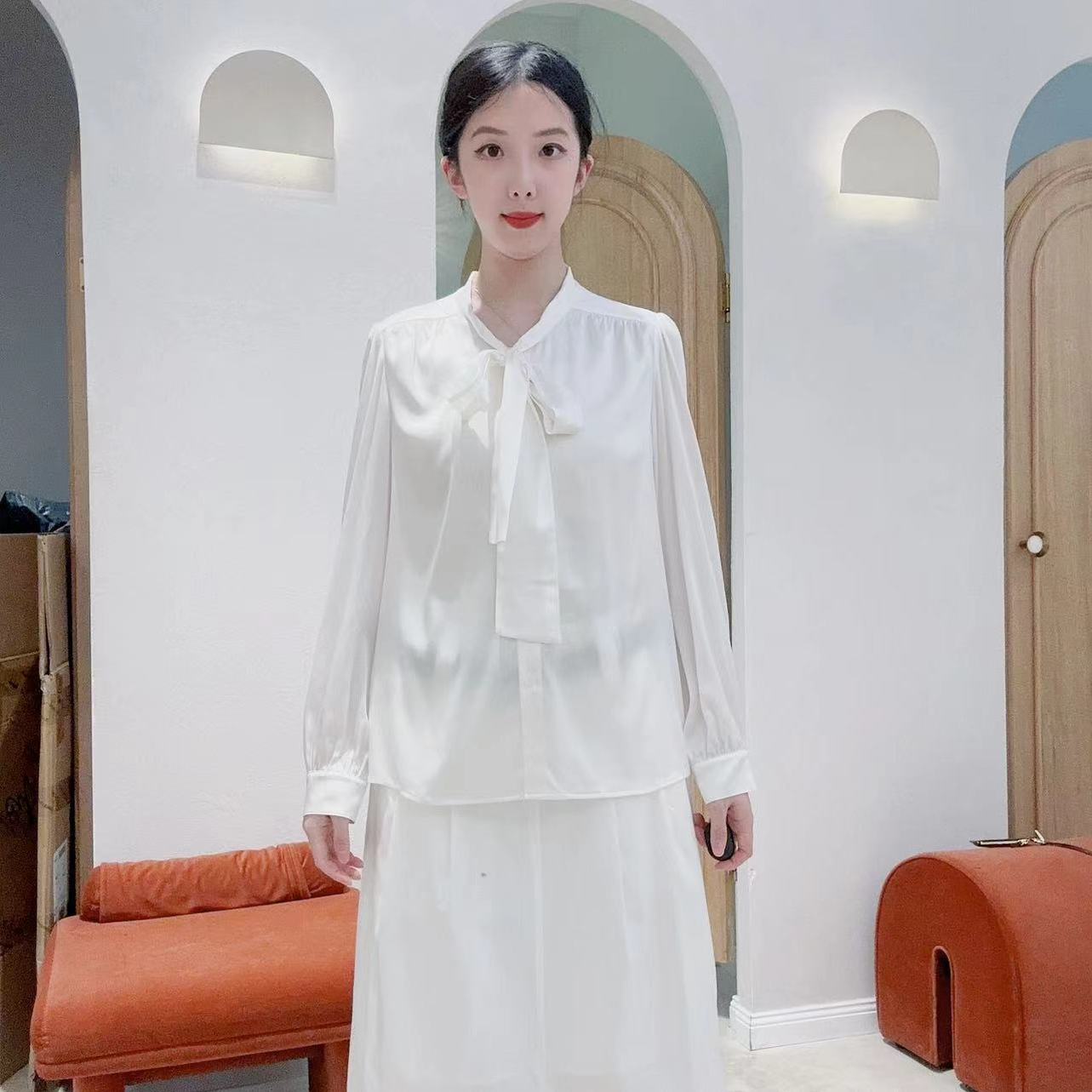 伊芙丽女士简约时尚衬衫1G3120221Q