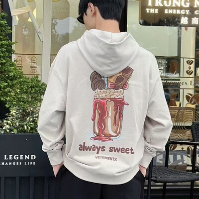 VETEMENTS2024秋季套头卫衣带帽34521075