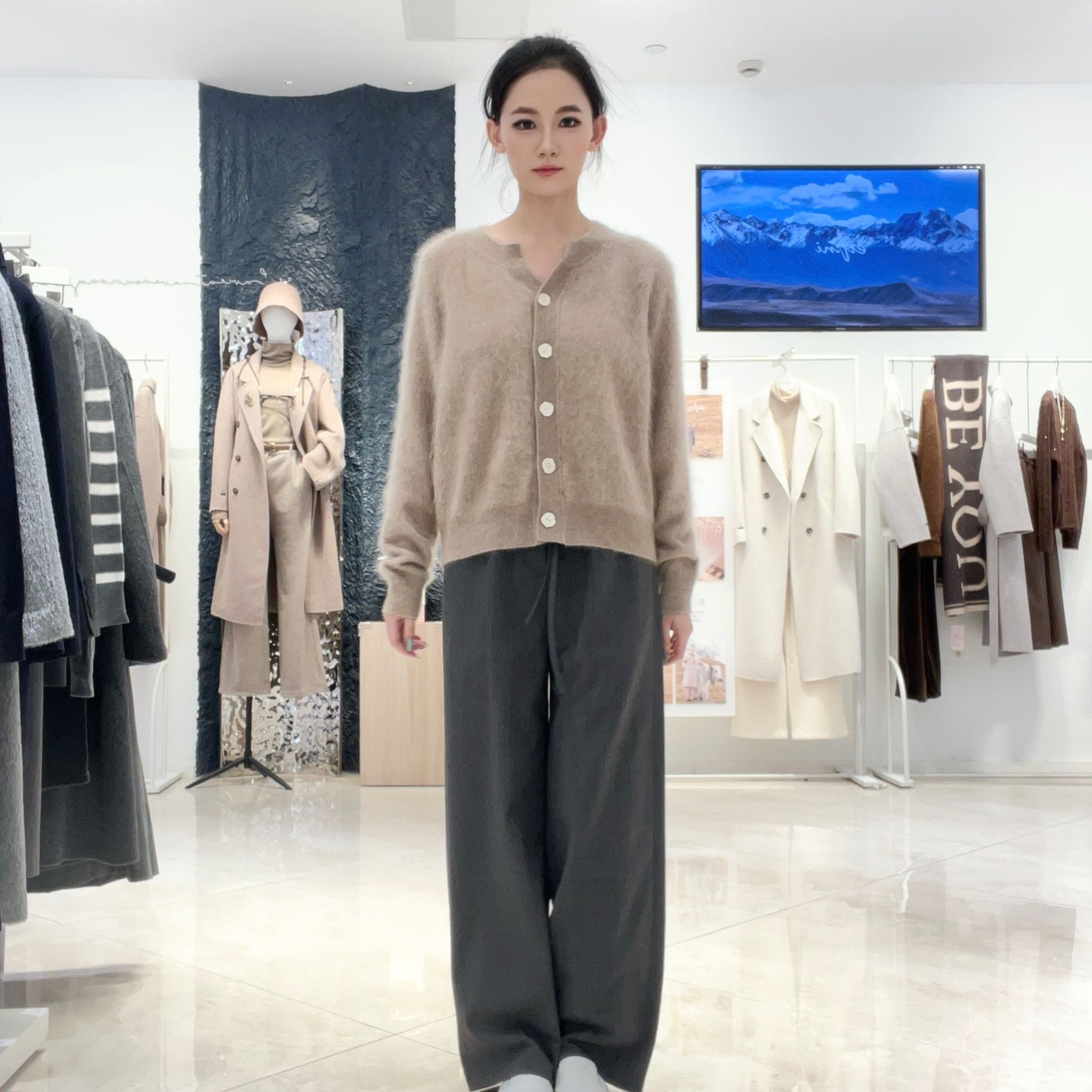 伊芙丽女士简约时尚裤子1FA652121
