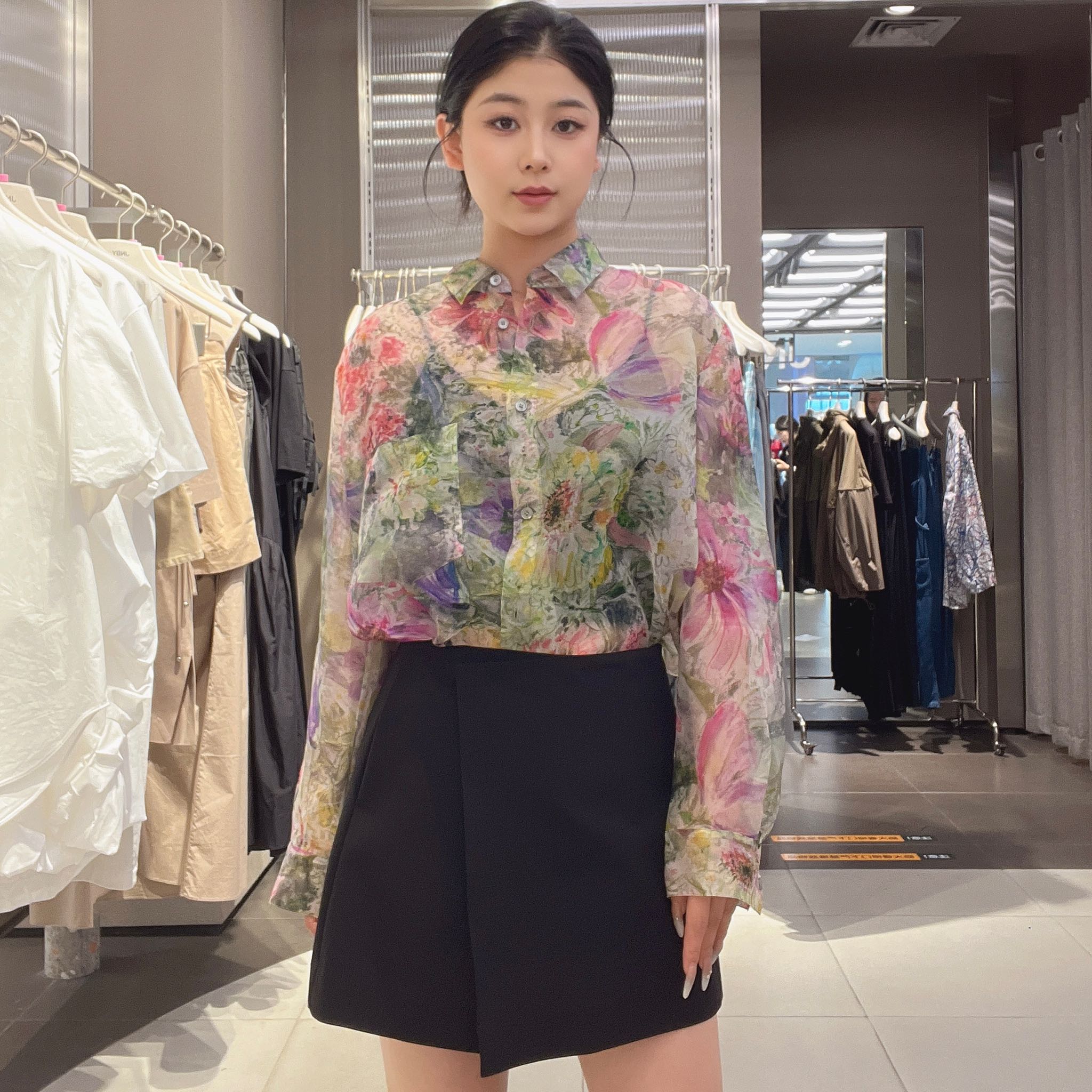 江南布衣女士简约长袖衬衣5P621427K