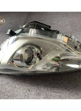 适用普锐斯PRIUSC2015-2018大灯