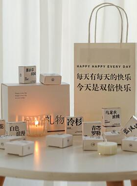 马克图布香里藏诗香薰蜡烛礼盒送女朋友实用浪漫仪式感