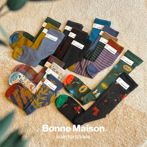 自留推荐 Bonne maison 法国街头潮袜纯色百搭中筒彩袜外穿ins