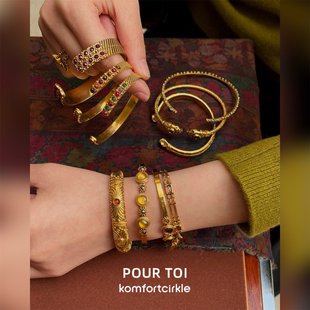 POUR TOI 水晶镶嵌复古做旧纹理手环开口手镯百搭法式小众手链