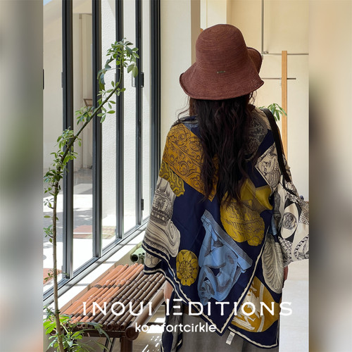 INOUI EDITIONS 130*130罗浮宫联名印花方巾丝巾披肩早秋新品