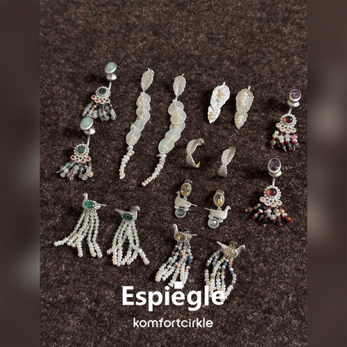 ESPIEGLE 彩宝石编珠栖息飞鸟耳环双色卷叶珍珠贝壳编珠叶子耳饰