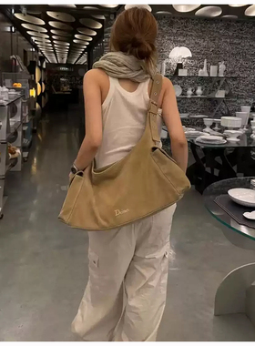 若若韩代正品直邮deinet大容量牛麂皮单肩斜挎包25年秋冬新款女包