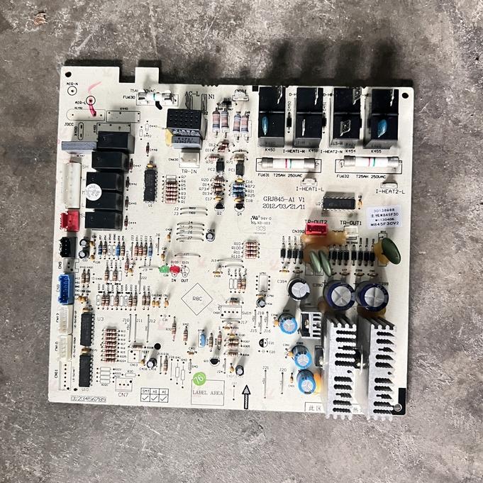 适用格力空调配件30138988 主板 M845F3D 控制板电路板GRJ845-A1